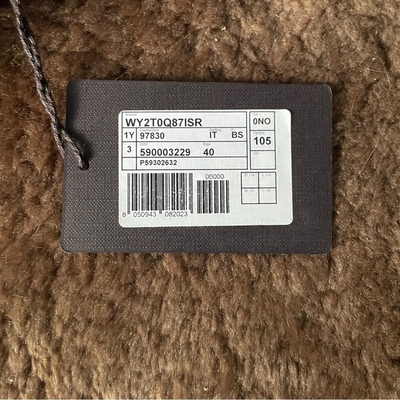 BNWT Valentino signature Vlogo belt - Picture 9 of 12